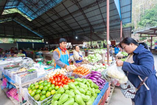 Pakbeng Local Market