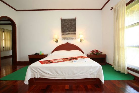 Vansana Plain Of Jar 